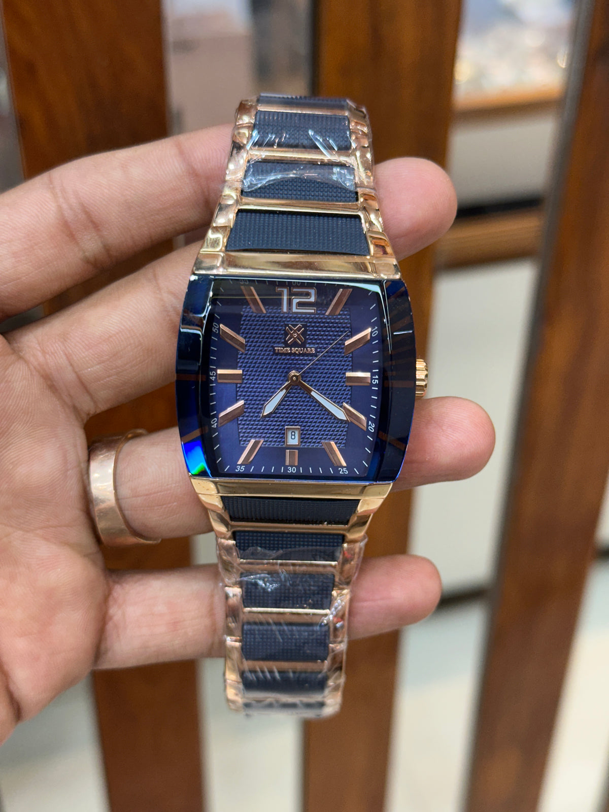 Clean Design Watch – Watch for Men